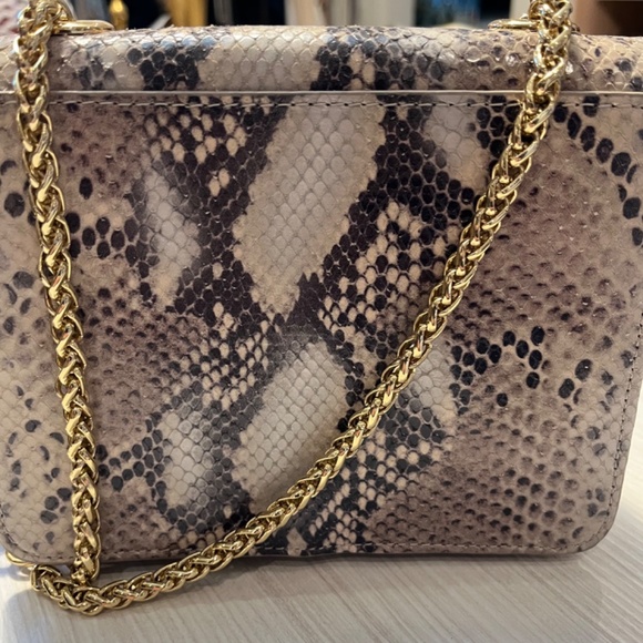 Vince Camuto shoulder bag - Picture 4 of 6